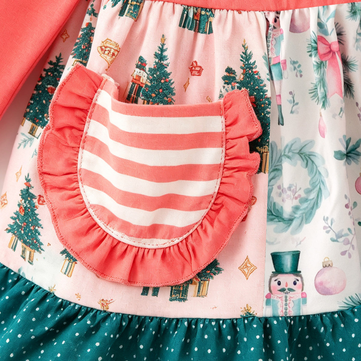 （In Stock）Girls Christmas Print Ruffle Outfit Set