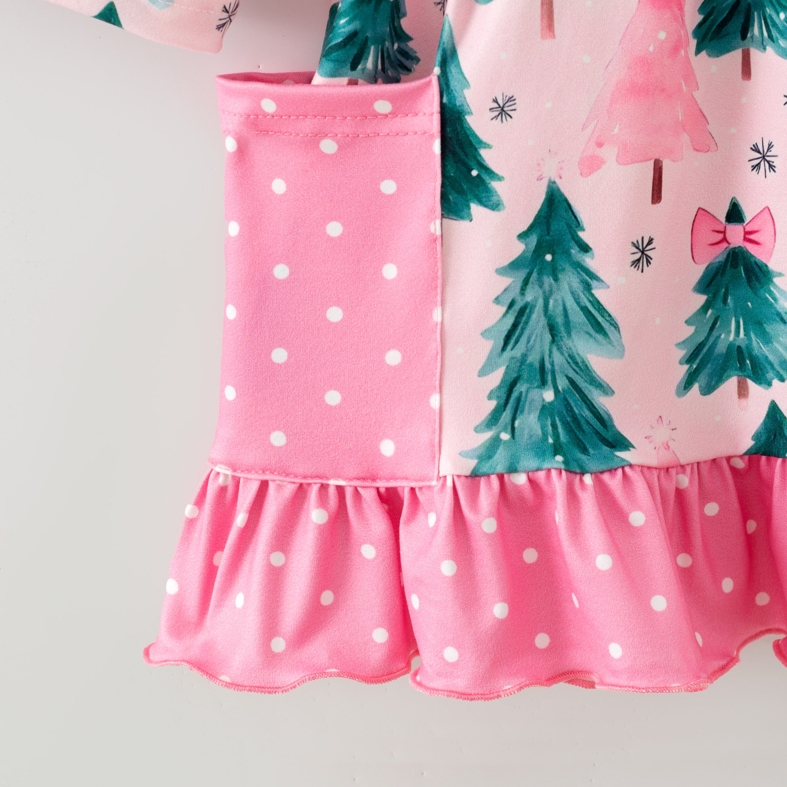 （Pre Order,Prepack Zone）Girls Christmas Tree Print Dress&Pajamas（Mix Size）