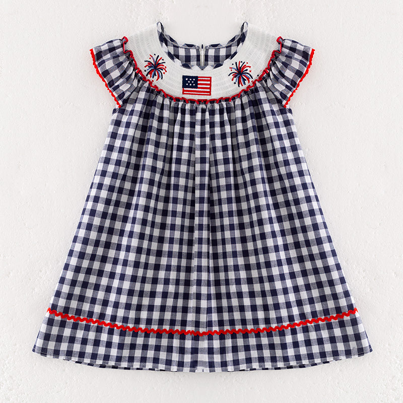 （In Stock）Girls Patriotic Embroidery Smocked Cotton Dress