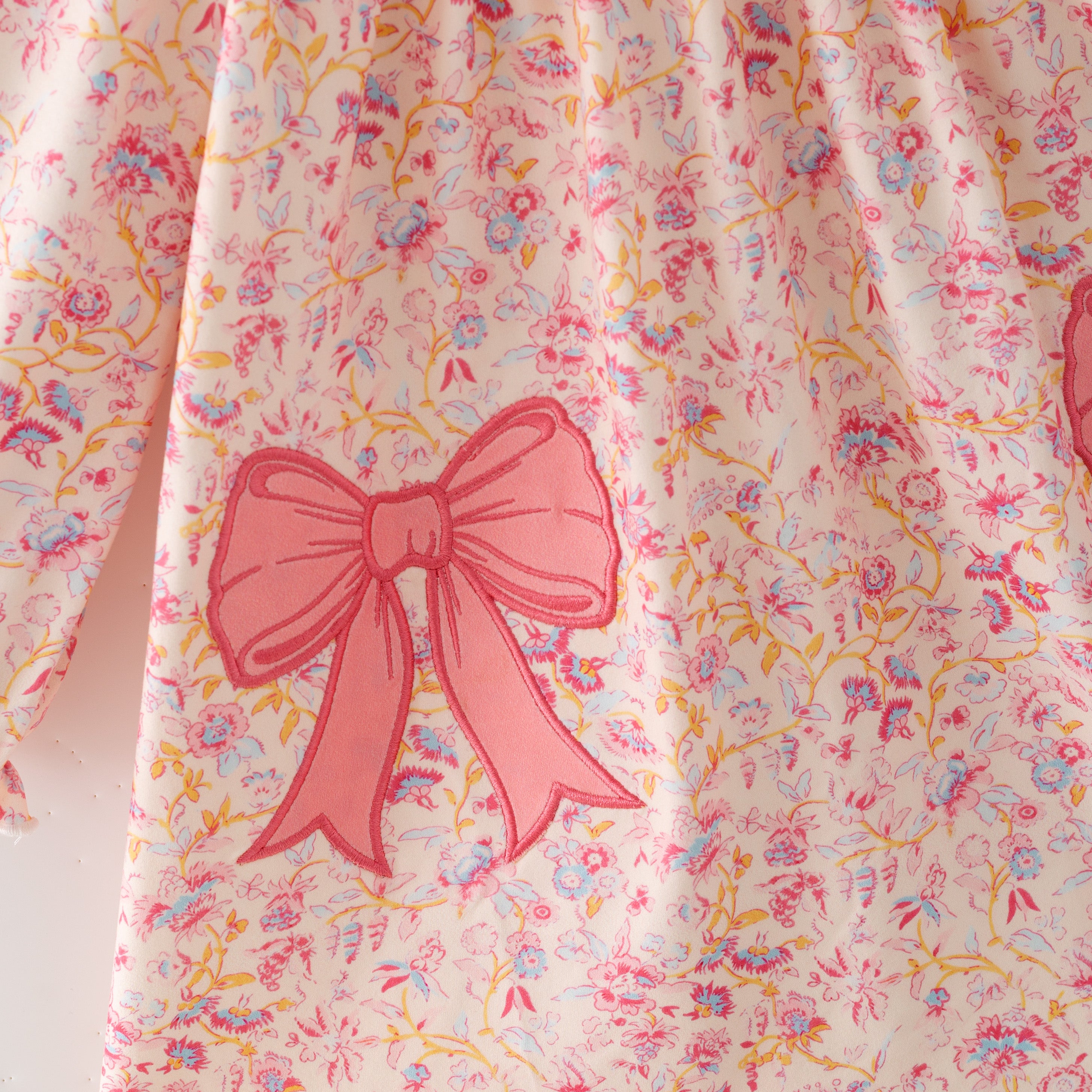 （In Stock）Girls Fall Bow Applique Dress