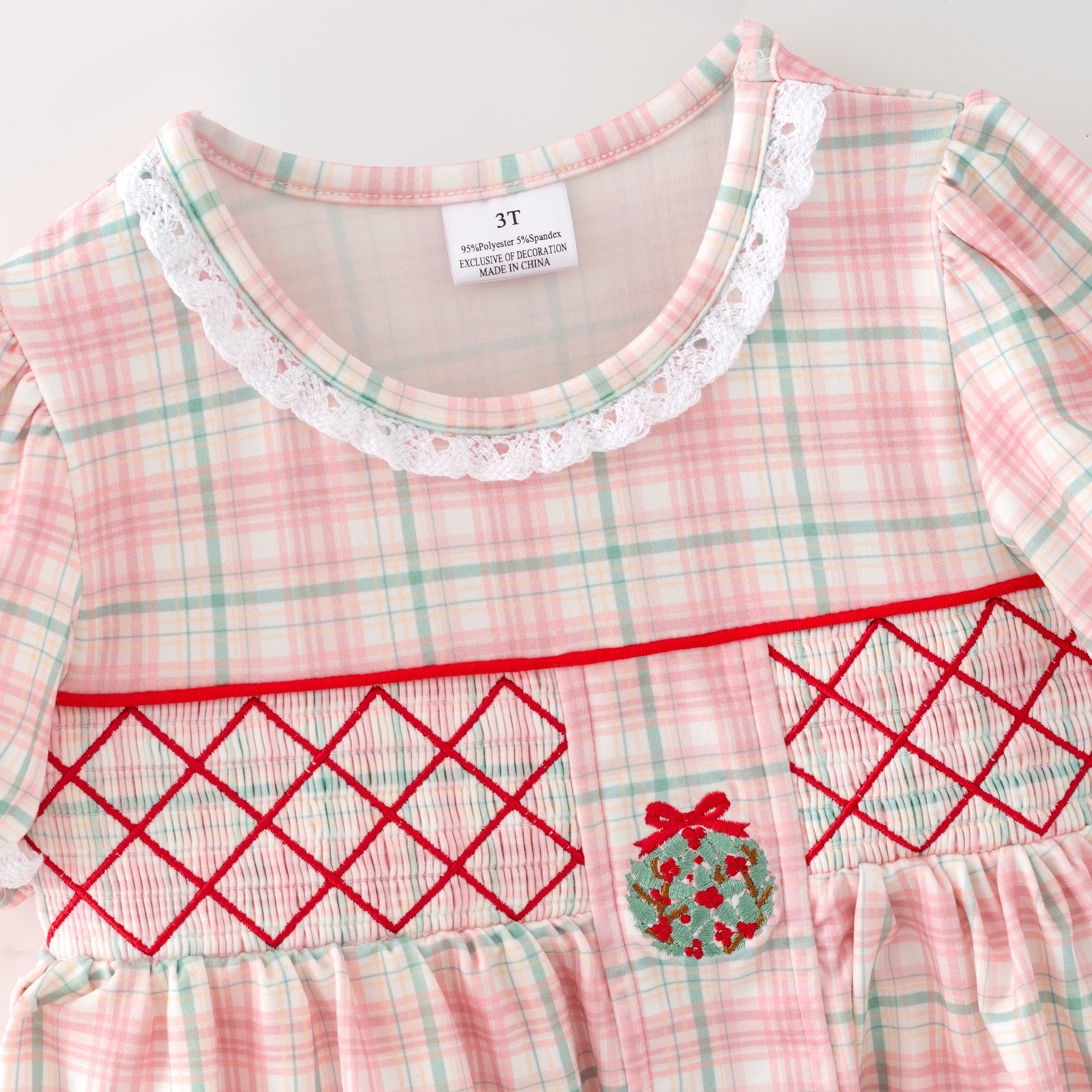 （In Stock）Girls Christmas Embroidery Smocked Dress