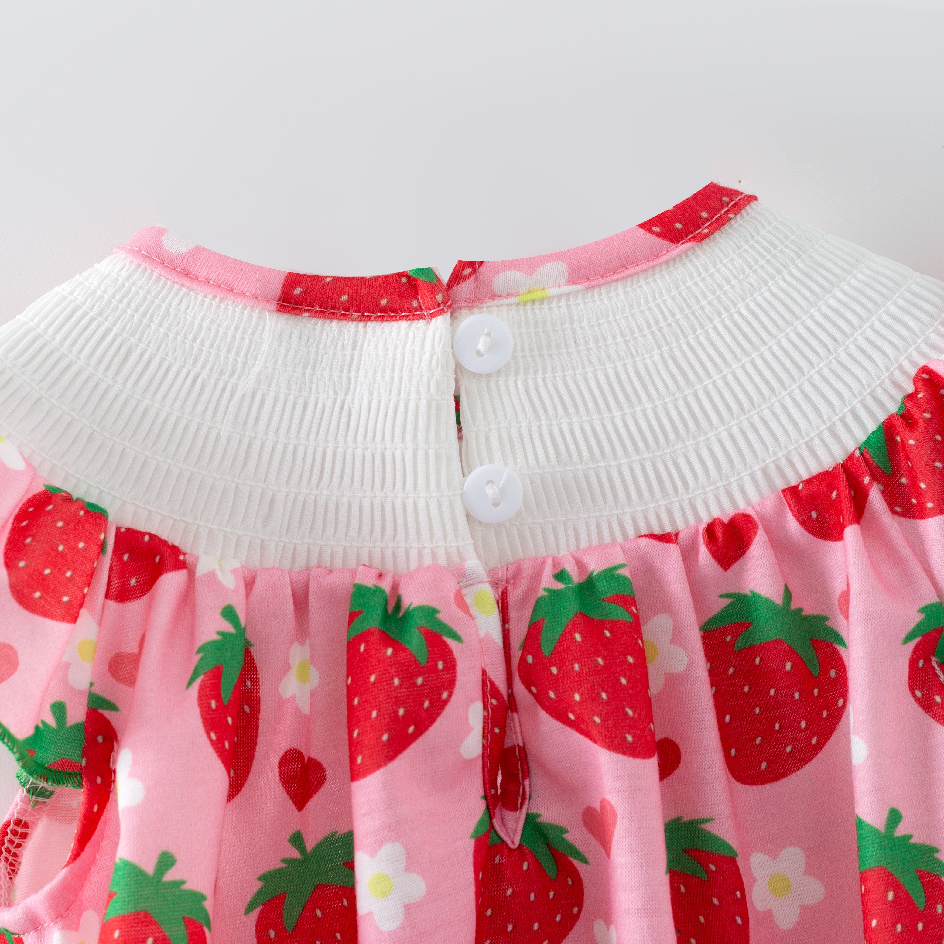（In Stock）Toddler Girls Spring&Summer Strawberry Embroidery Smocked Romper