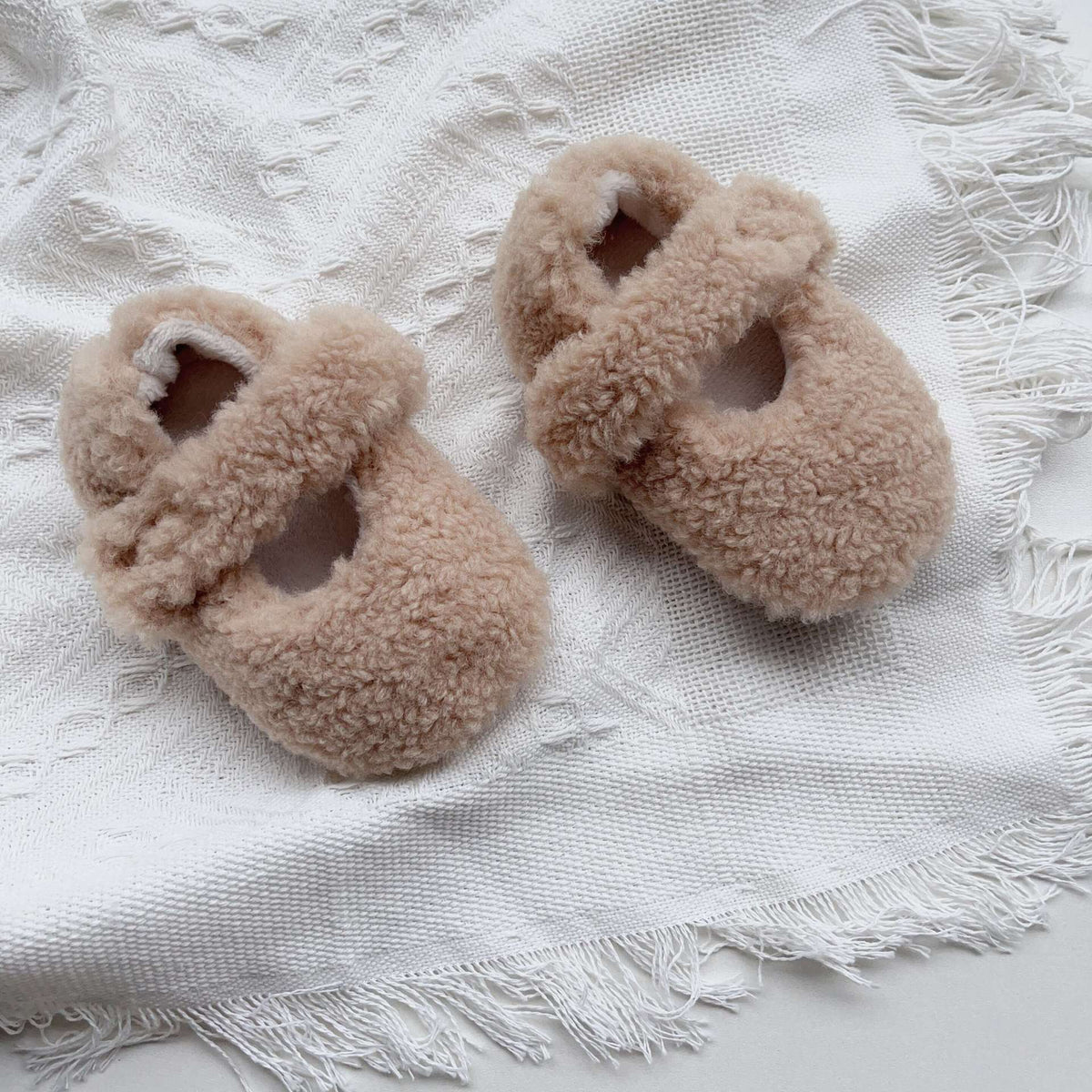 （Pre Order）Kids Fall&Winter Warm Teddy Fleece Baby Mary Jane Crib Shoes