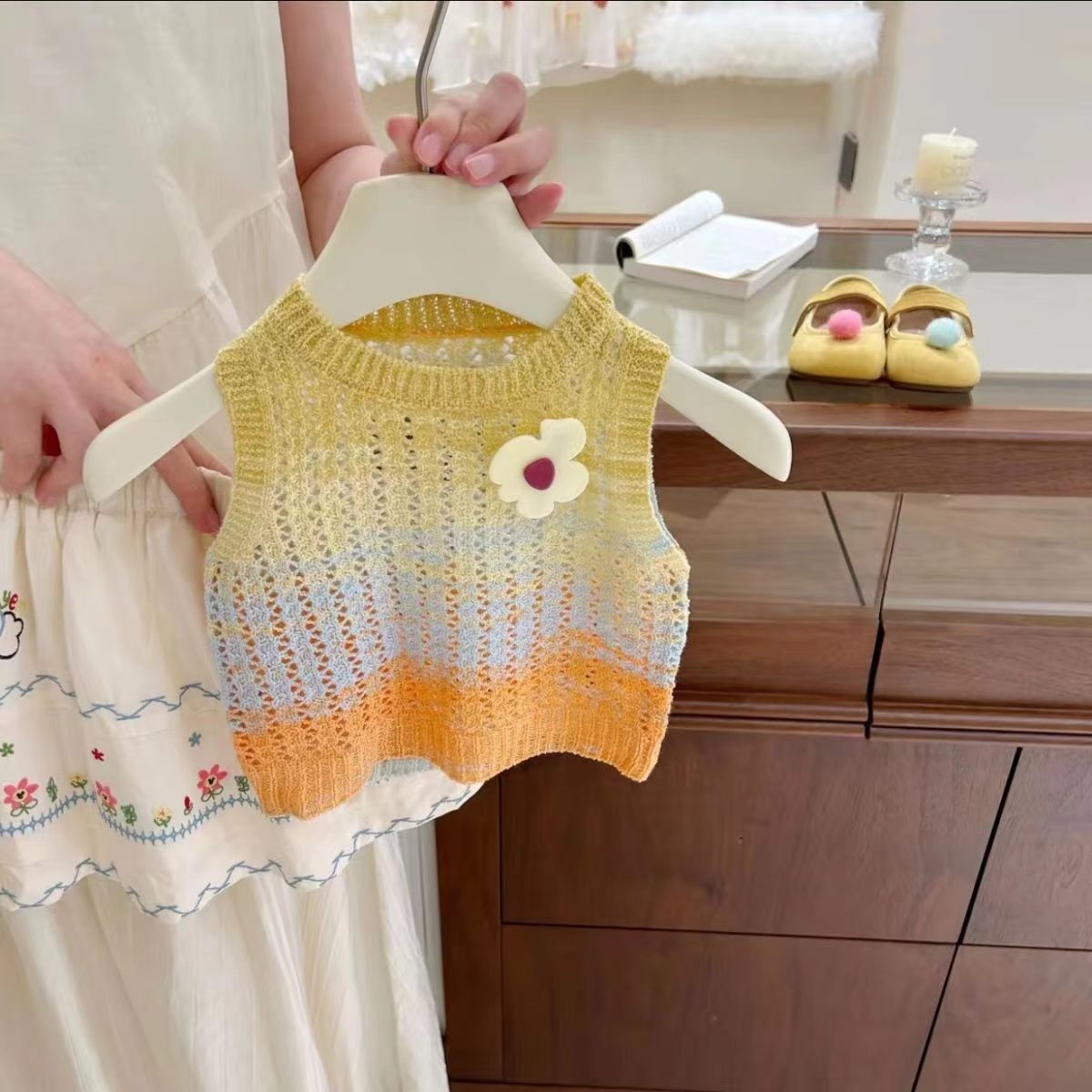 （In Production）Girls Summer Knitted Vest Embroidery Short Set