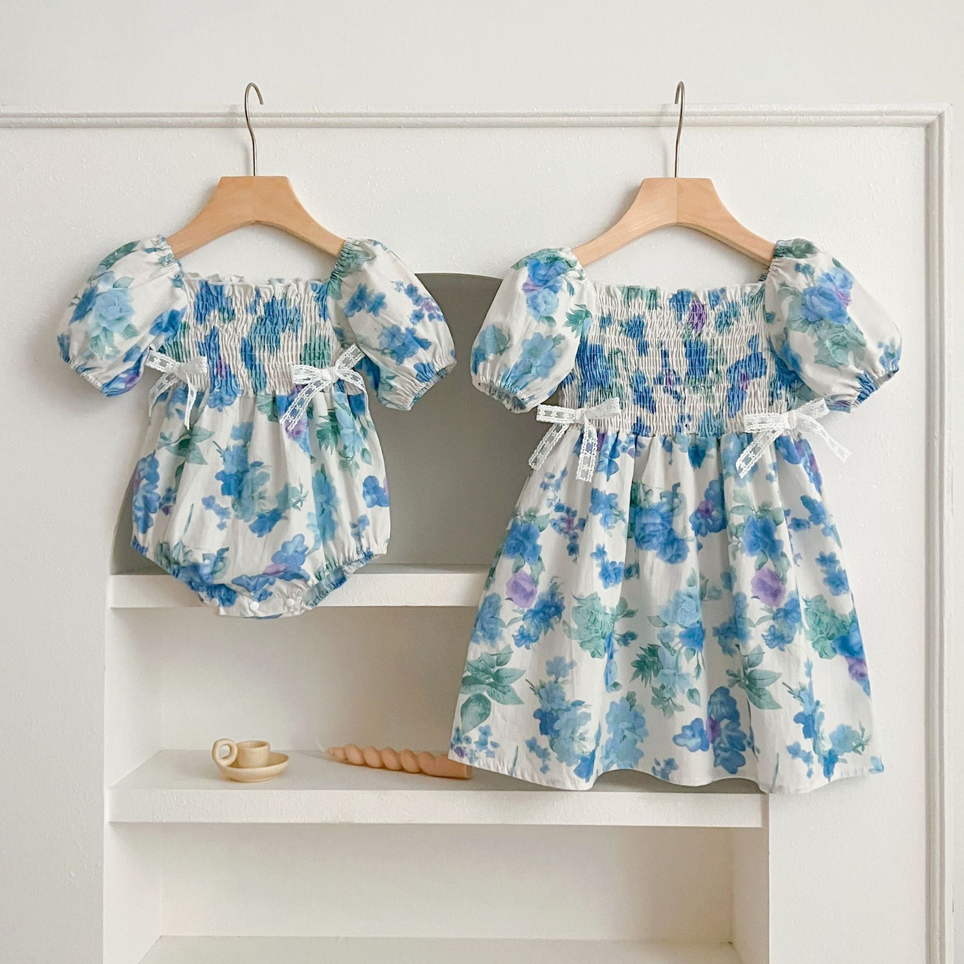 （In Production）Sisters Spring&Summer Floral Print Smocked Dress,Romper