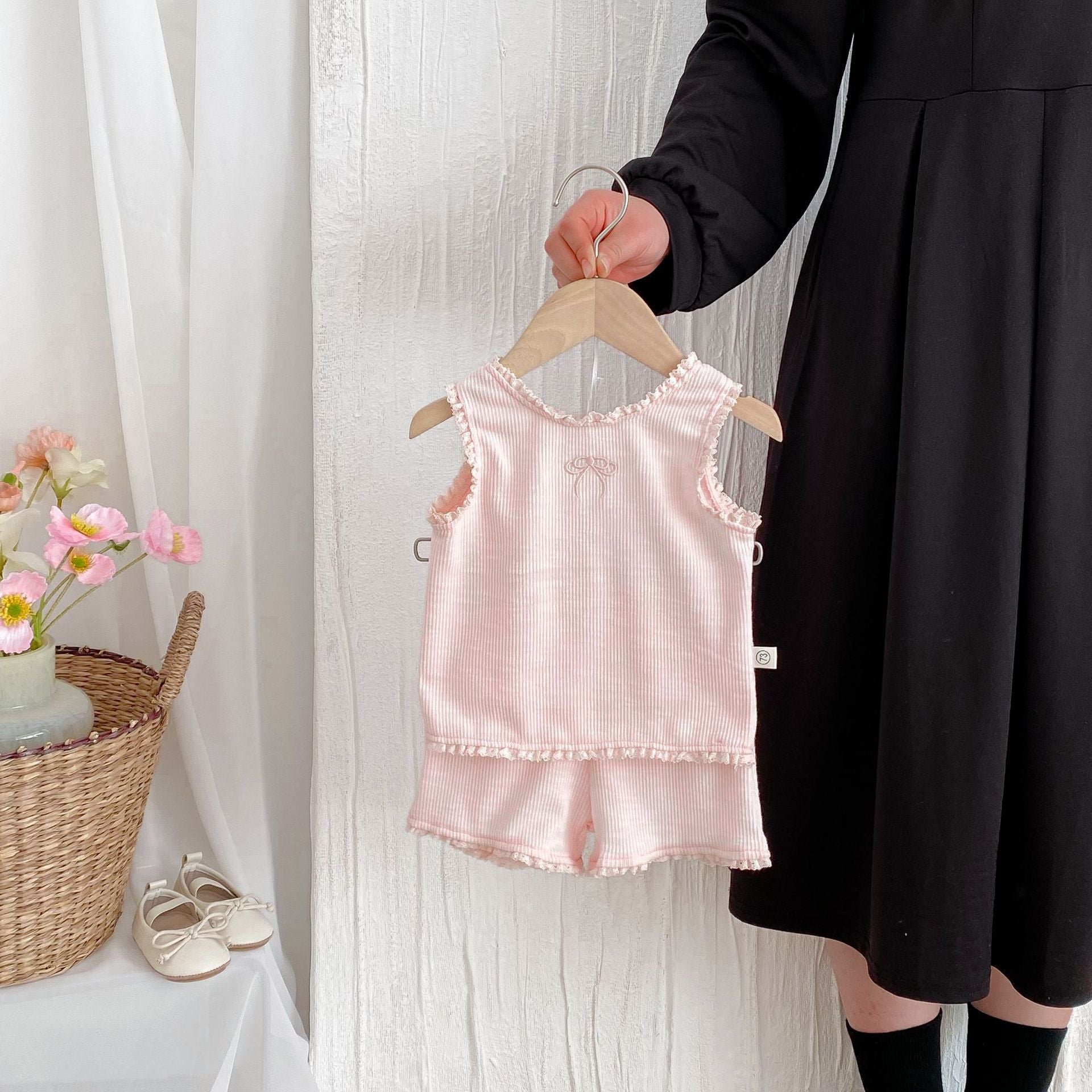 （In Production）Girls Spring&Summer Solid Color Tank Top and Short Pants Set