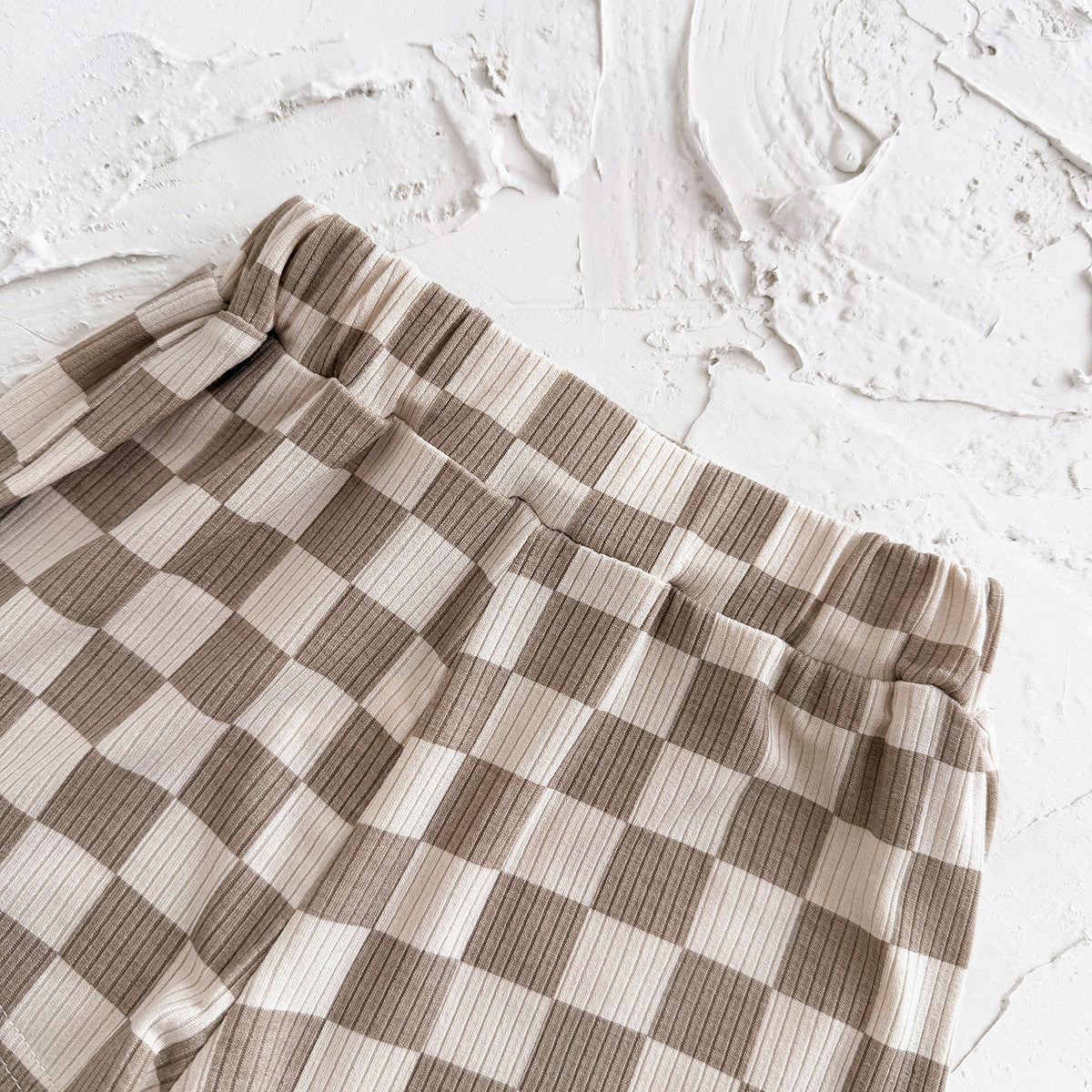 （In Production）One Pack(5 Pieces total)Sale Boys Summer Checkerboard Shorts Set