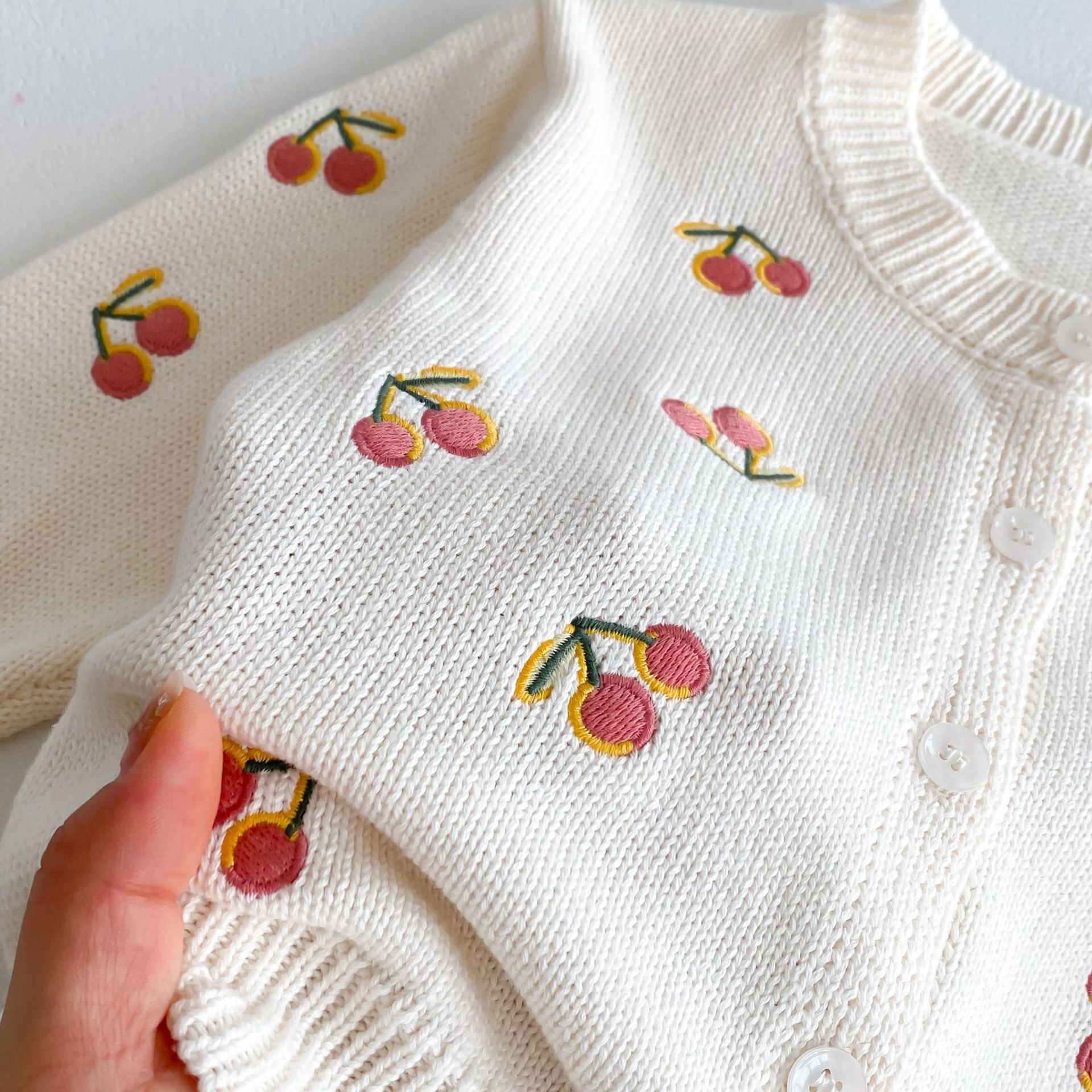 （Pre Order 2 Weeks）Girls Fall Cherry Embroidery Knitted Cardigan