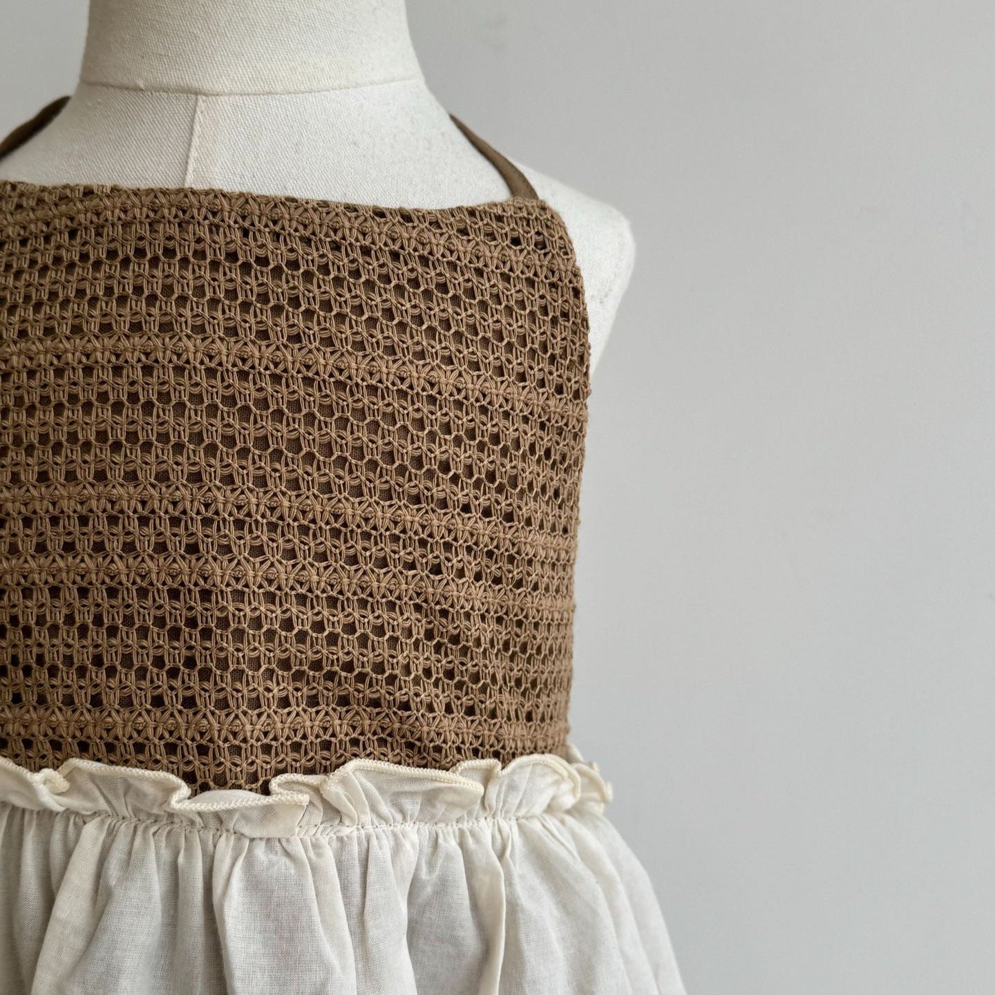 （In Production）Girls Summer Ruffled Lace Slip Dress