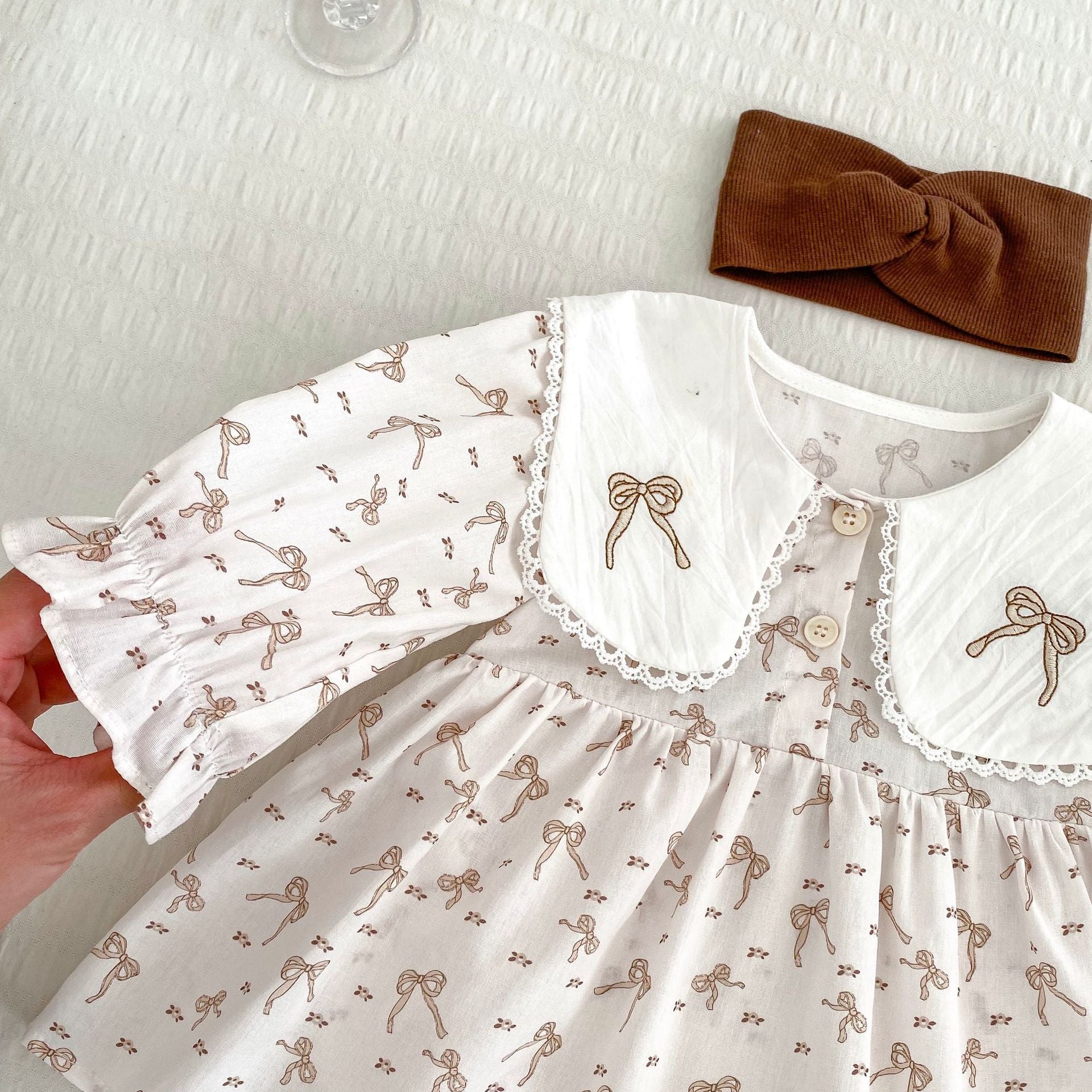 （In Production）Girls Fall Bow Embroidery Baby Collar Romper