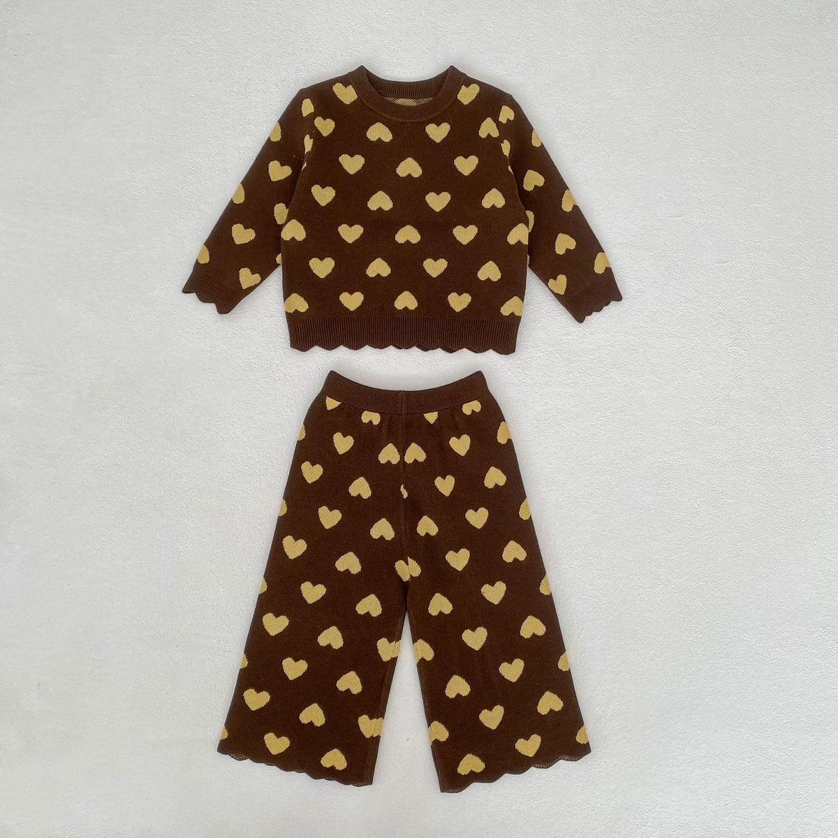 （Pre Order 2 Weeks）Kids Valentine's Day Scallop Knitted Outfit Set