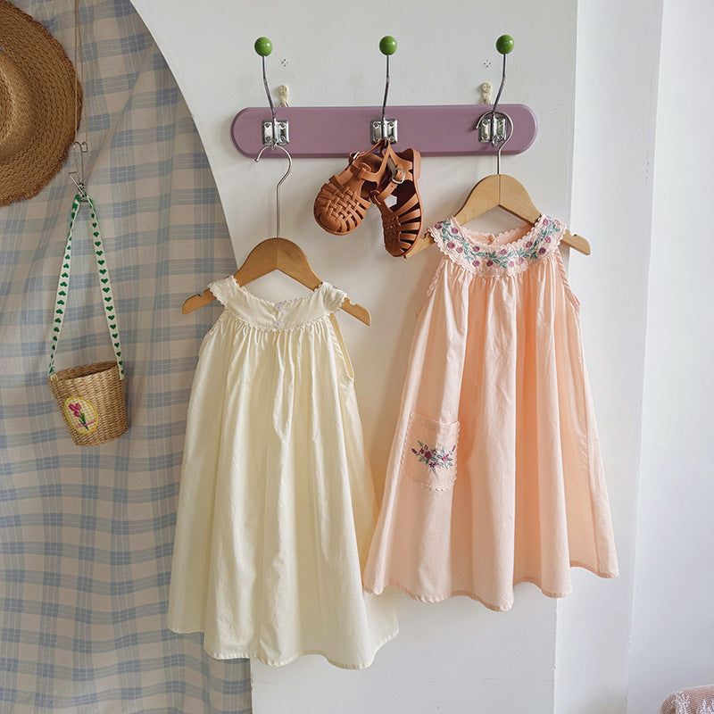 （In Production）Girls Spring&Summer Floral Embroidery Sleeveless Dress