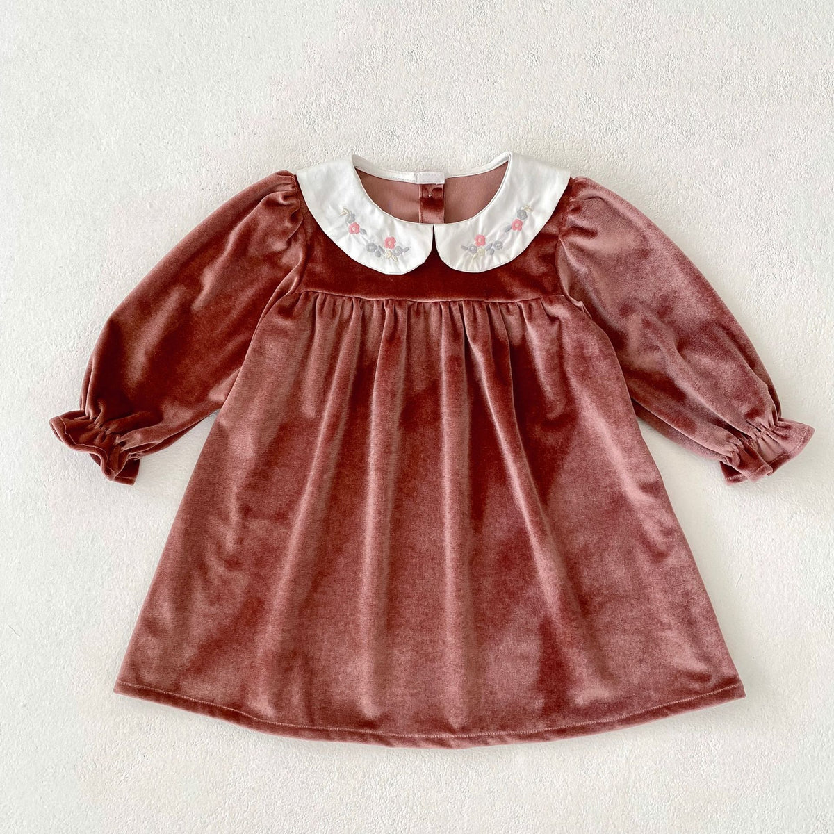 （Pre Order 2 Weeks）Sisters Fall Embroidery Collar Velvet Dress