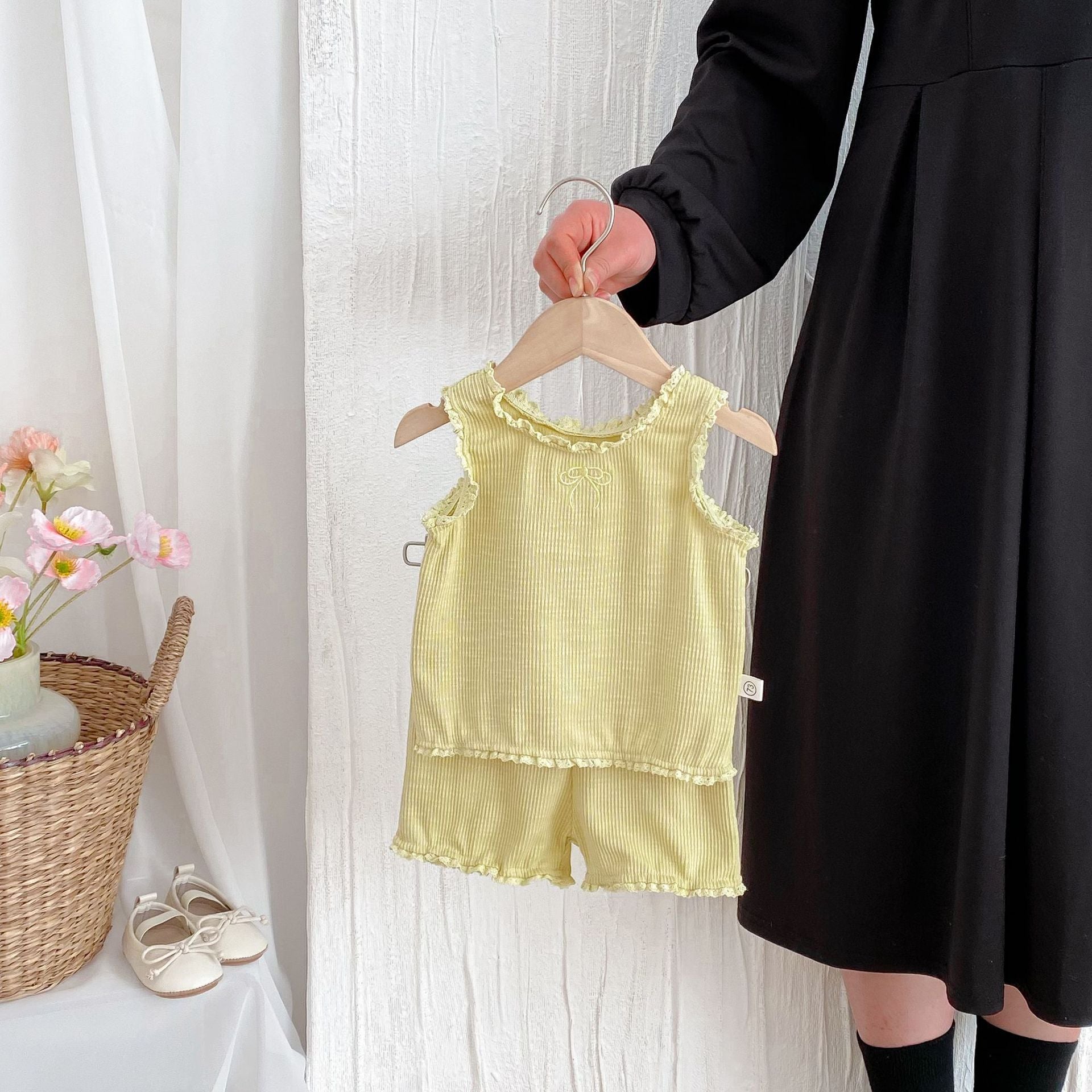 （In Production）Girls Spring&Summer Solid Color Tank Top and Short Pants Set