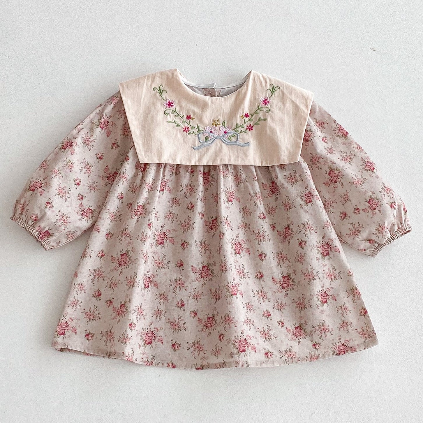 （In Production）Girls Fall Floral Embroidery Dress