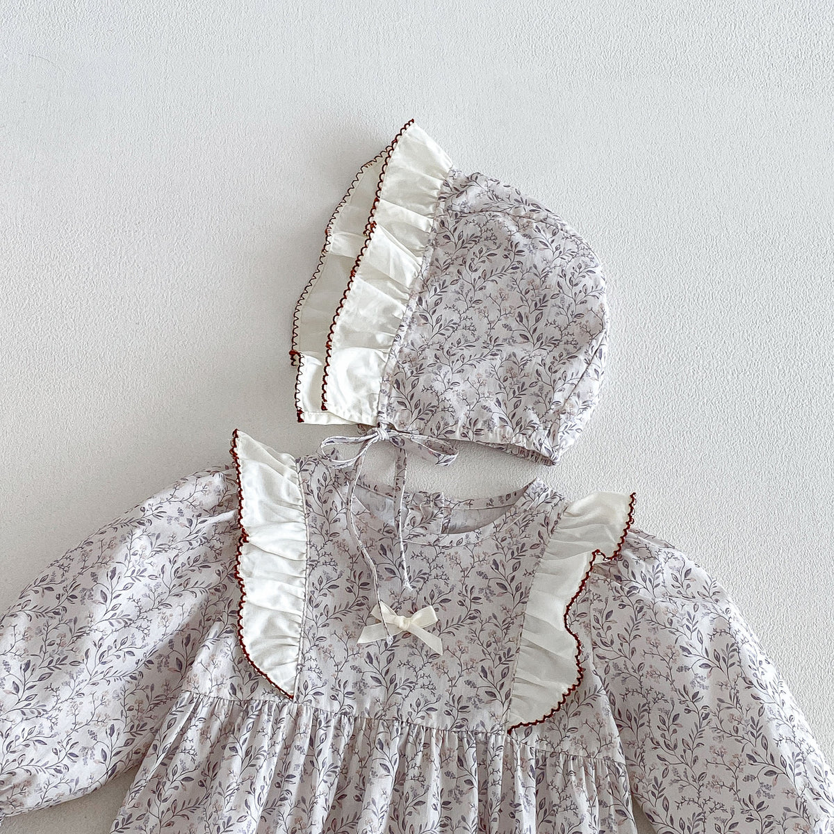 （Pre Order 2 Weeks）Toddler Girls Fall Floral Print Ruffle Romper with Hat
