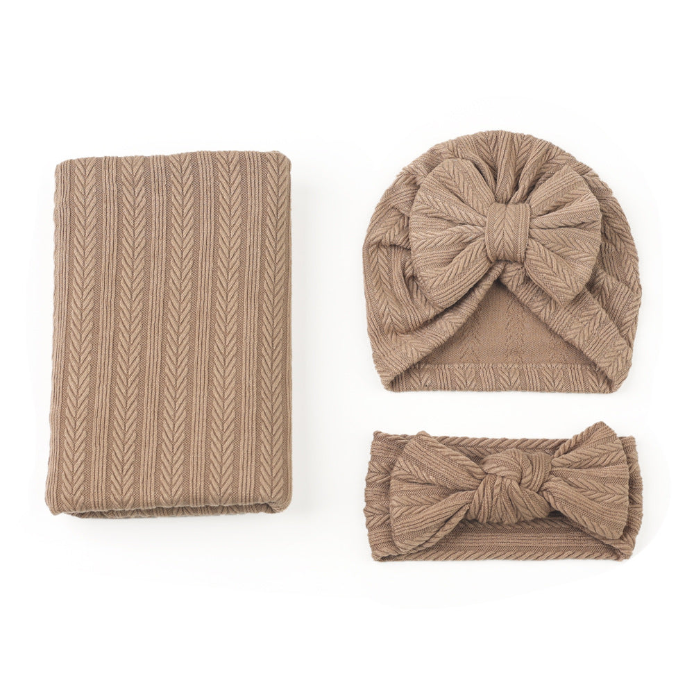 （Pre Order）Newborn Swaddle Blanket & Headwear Set