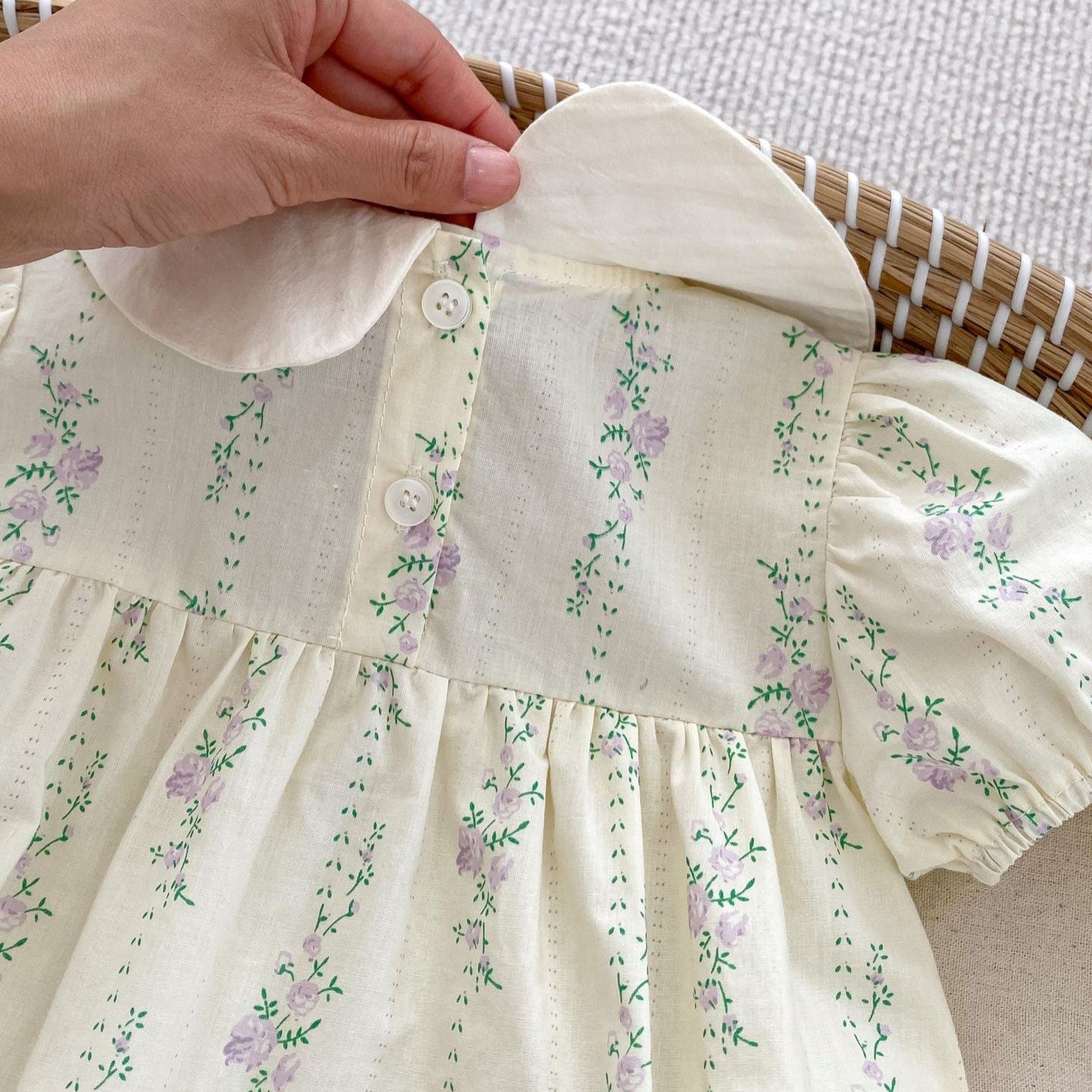 （In Production）Girls Fall Floral Embroidery Romper