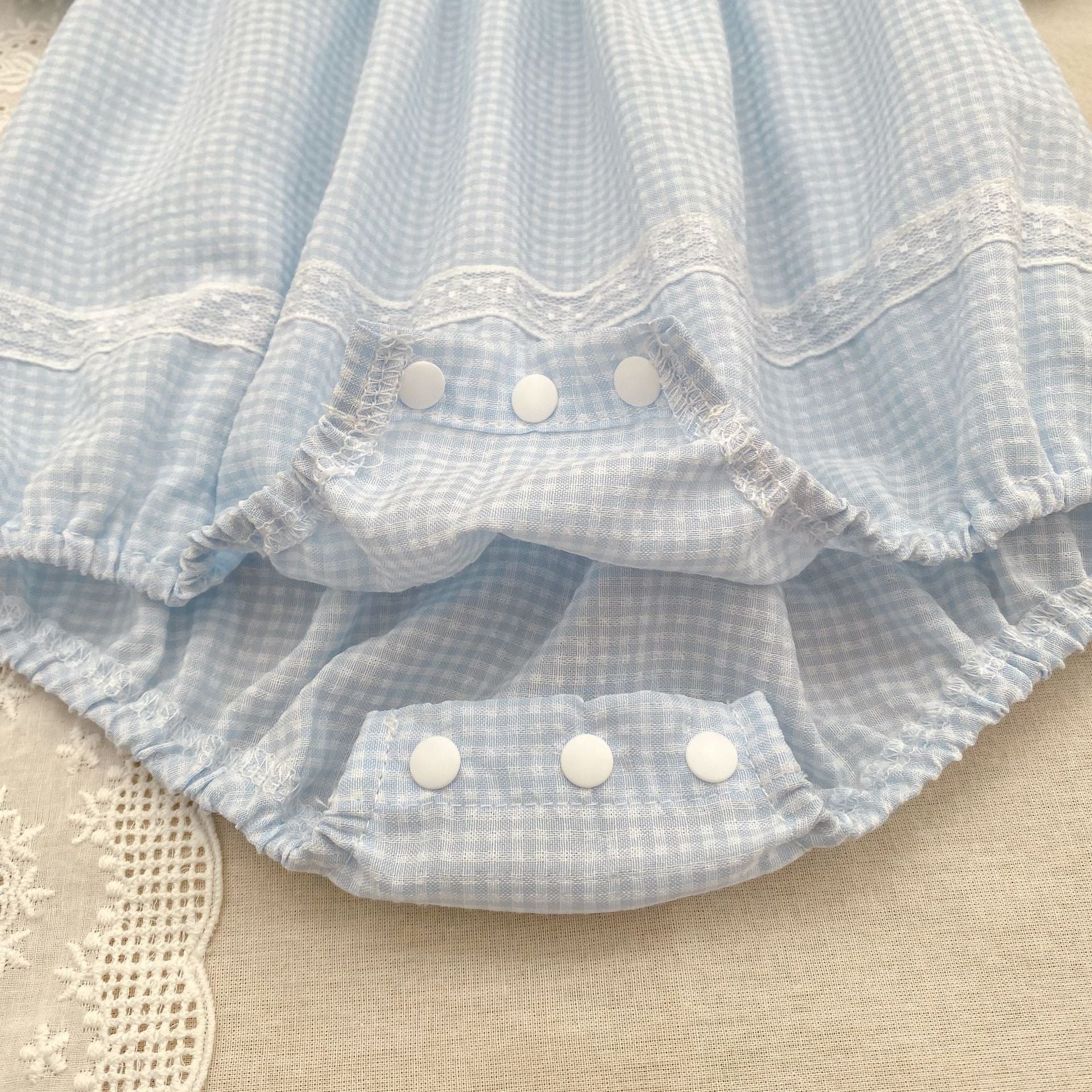 （In Production）One Pack(4 Pieces total)Sale Toddler Girls Scallop Embroidery Romper