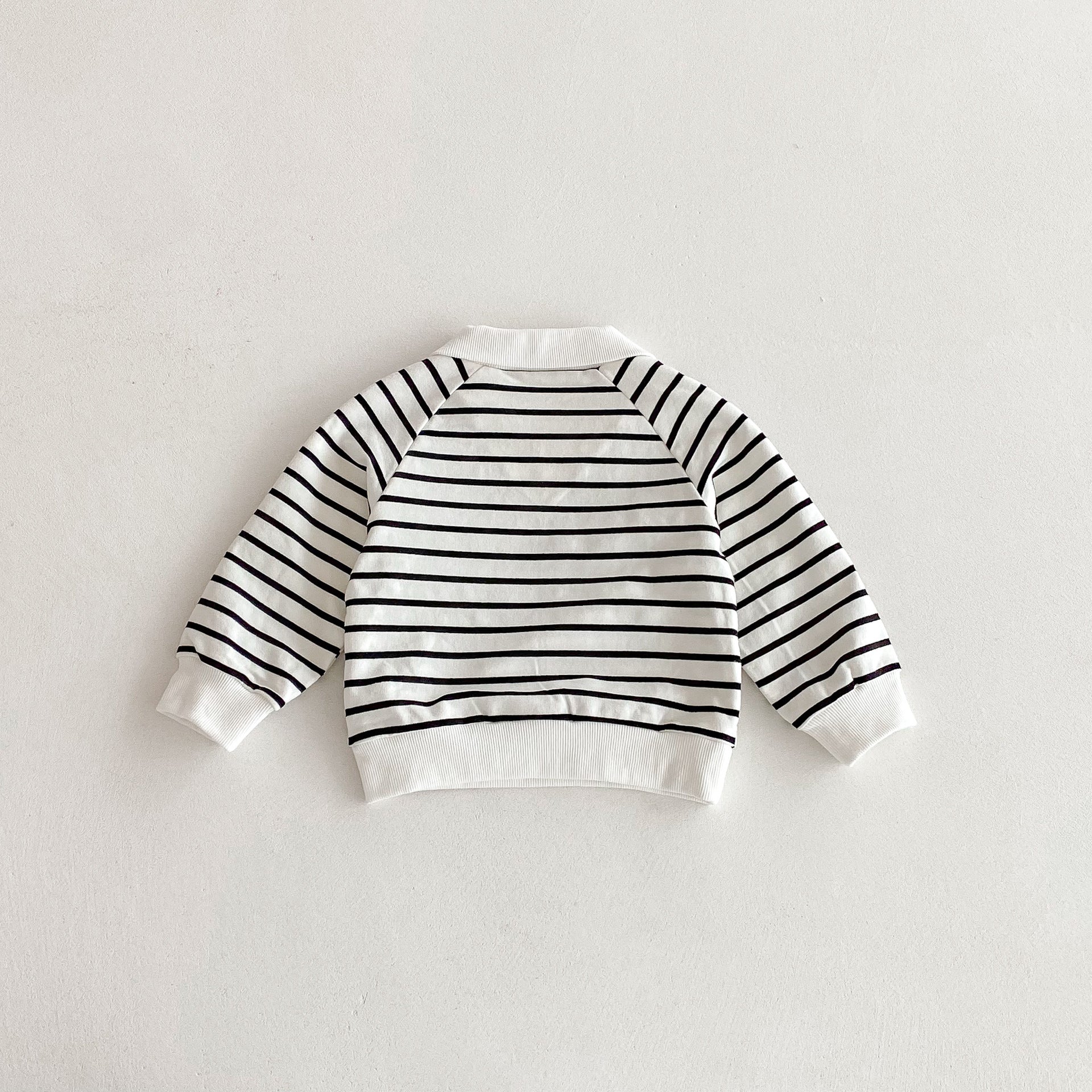 （Pre Order 2 Weeks）Unisex Fall Stripe Sweatshirt