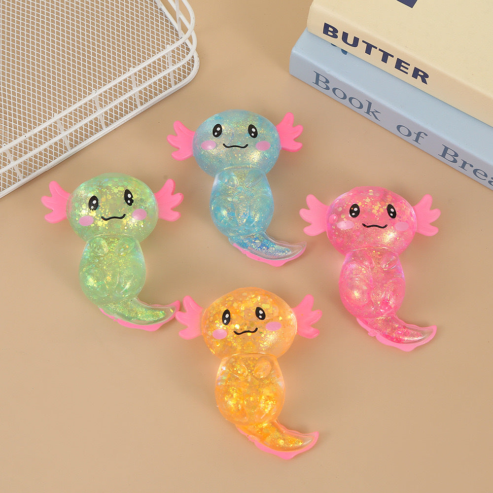 （Pre Order）Squeeze Salamander Toy