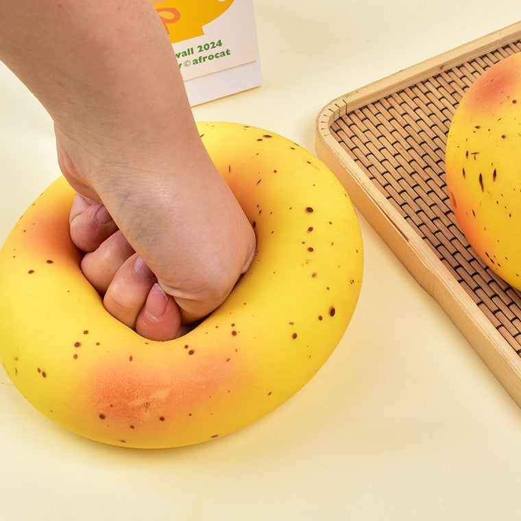 （Pre Order）Squishy Squeeze Potato Toy