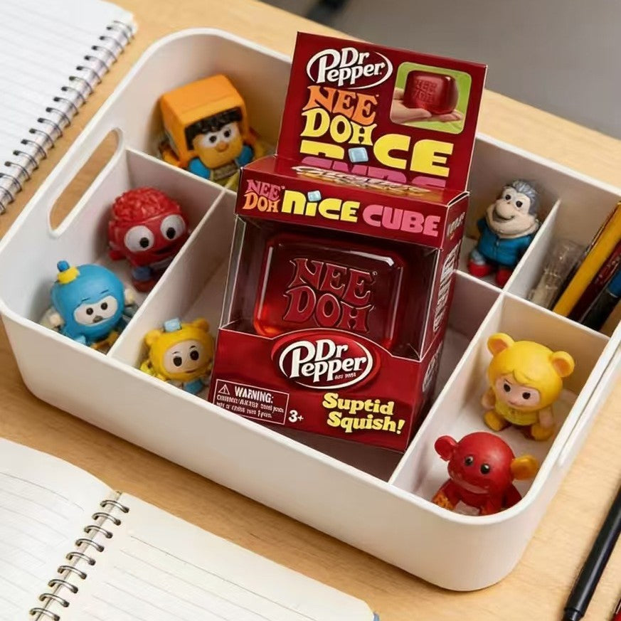 （Pre Order）Squeeze Cube Toy
