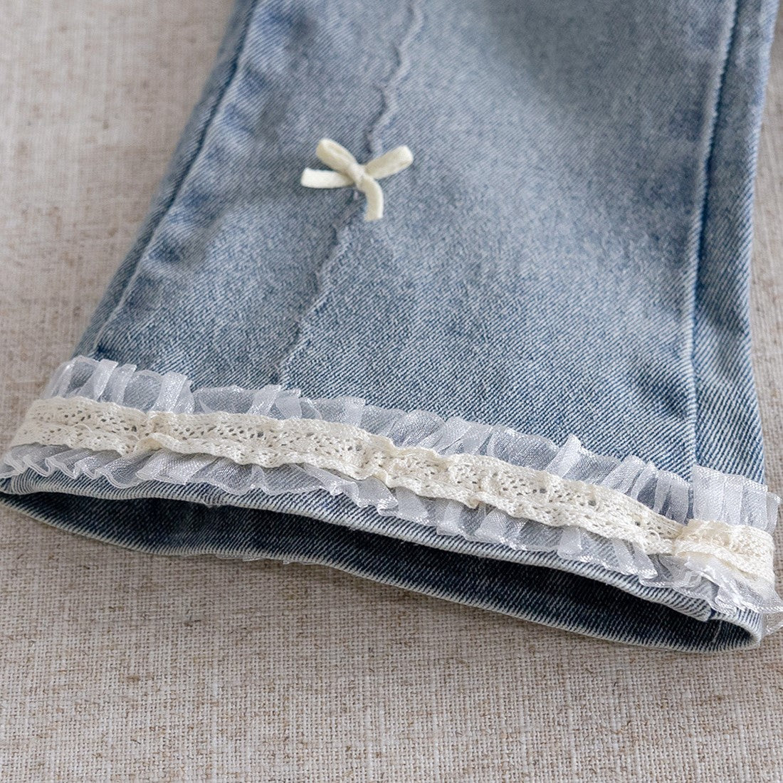 （In Production）Girls Spring&Summer Bow Lace Denim Flared Pants