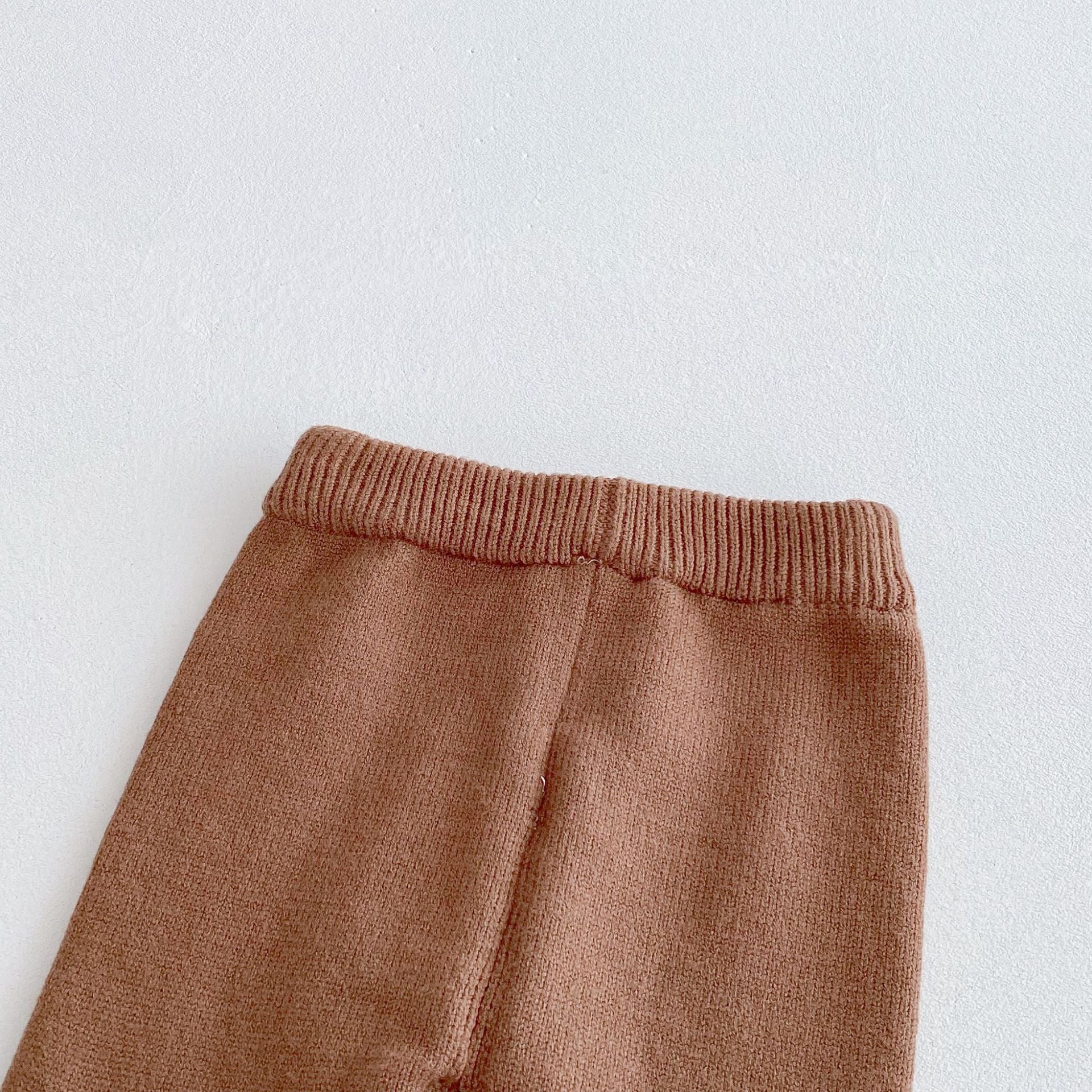 （In Production）Girls Fall&Winter White Bow Sweater Khaki Pants with Bag 3 PCS