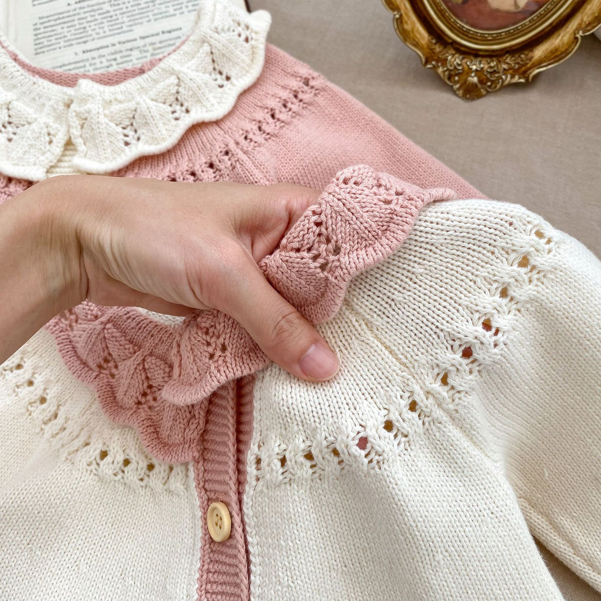 （Pre Order 2 Weeks）Girls Fall Floral Embroidery Sweater Cardigan