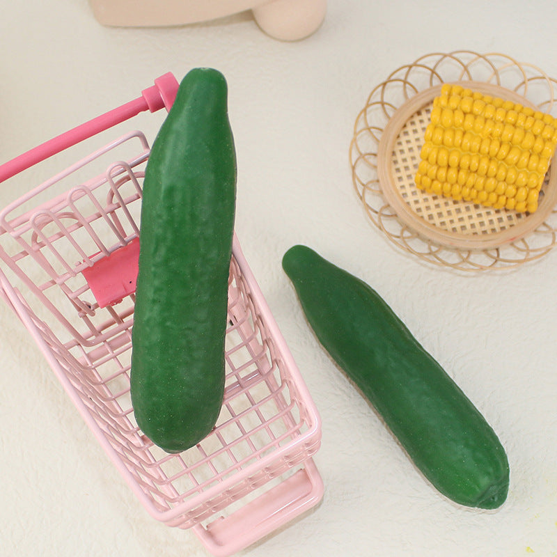 （Pre Order）Squeeze Cucumber Toy