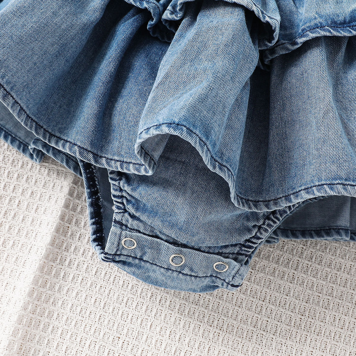 （In Production）Toddler Girls Spring&Summer Denim Smocked Romper