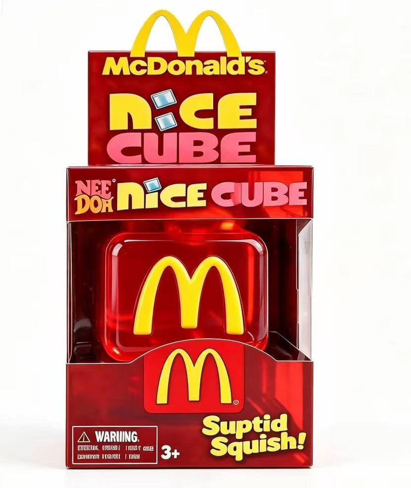 （Pre Order）Squeeze Cube Toy
