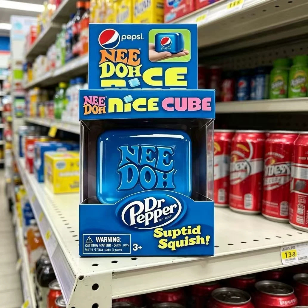 （Pre Order）Squeeze Cube Toy