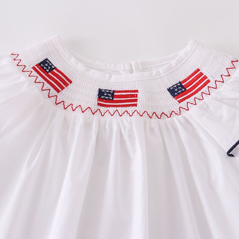 （In Stock）Girls Patriotic Embroidery Smocked Cotton White Dress