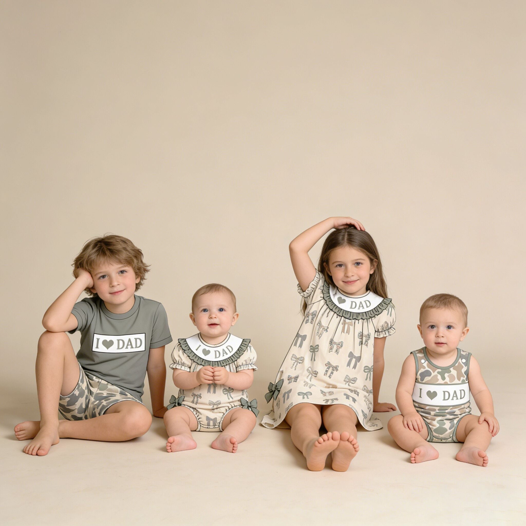 （Pre Order+Prepack Zone）Siblings I♥DAD Embroidery Smocked Dress,Set&Romper