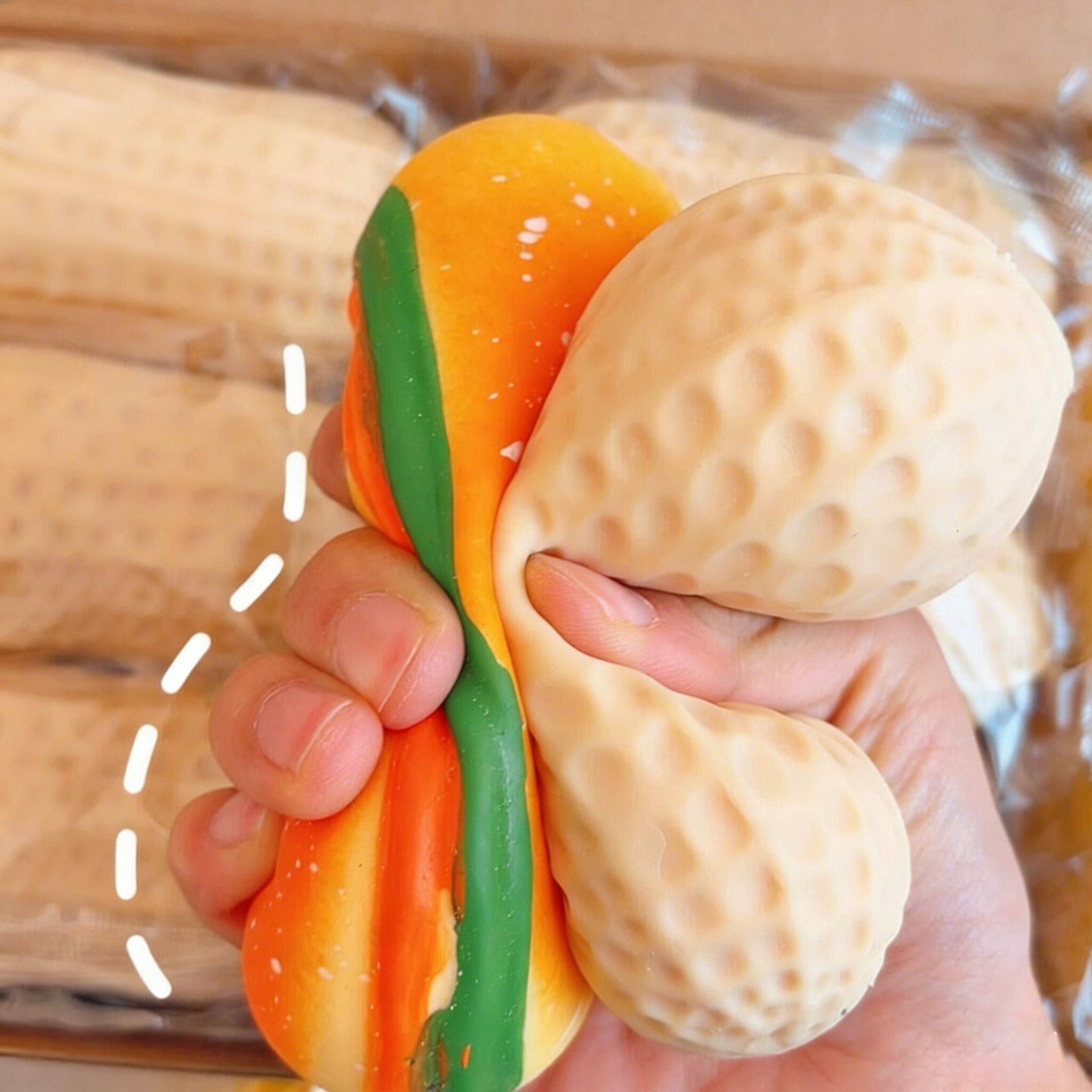 （Pre Order）Squeeze Peanuts, Hamburgers, Corn Toy