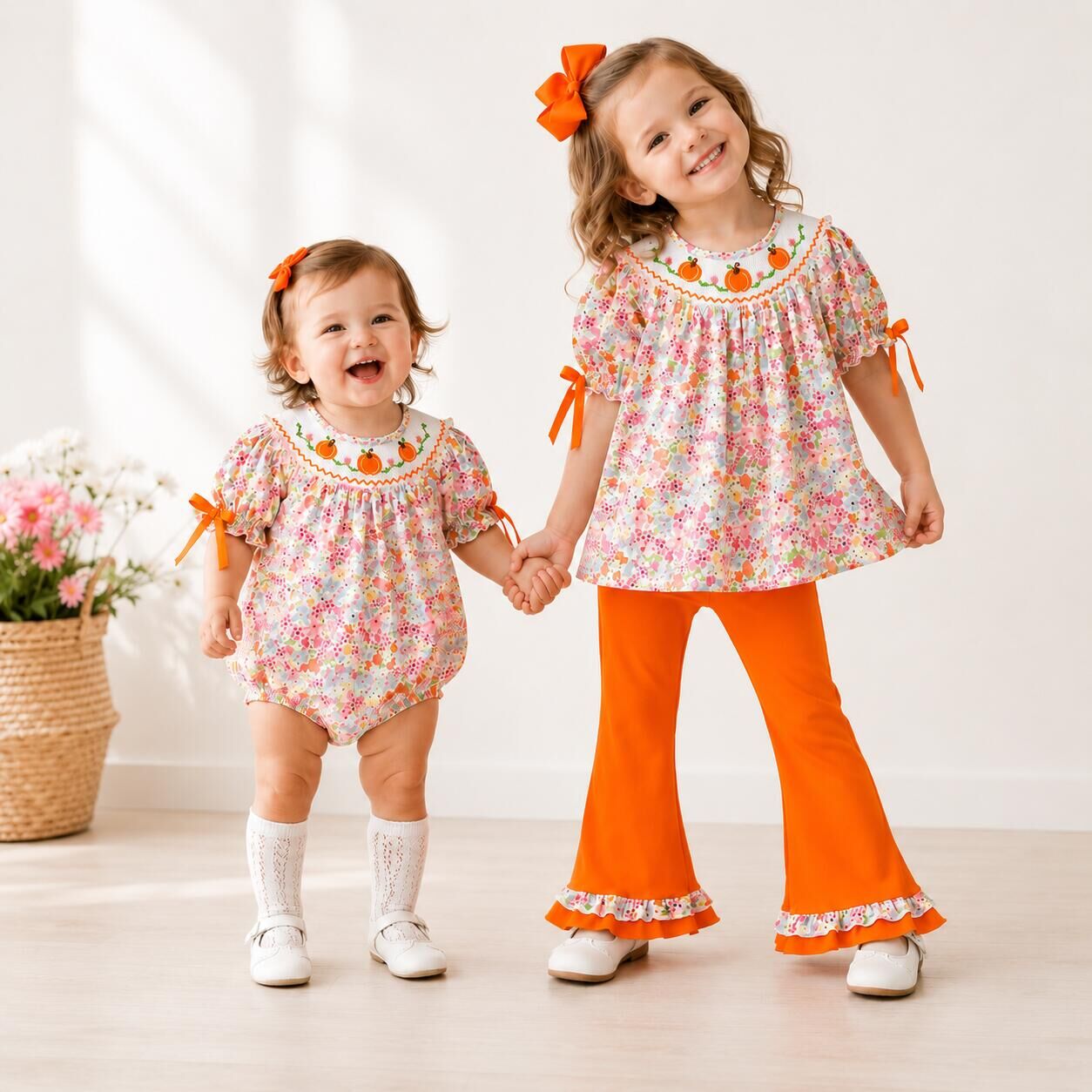 （In Stock）Sisters Fall Pumpkin Embroidery Smocked Outfit Set&Romper