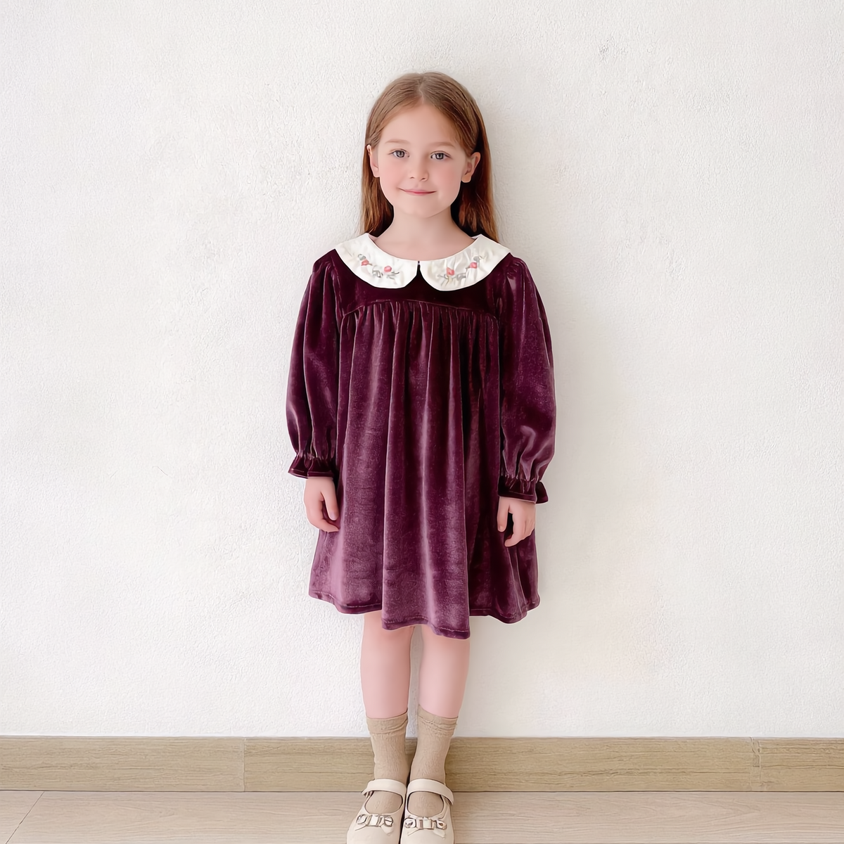 （Pre Order 2 Weeks）Sisters Fall Embroidery Collar Velvet Dress